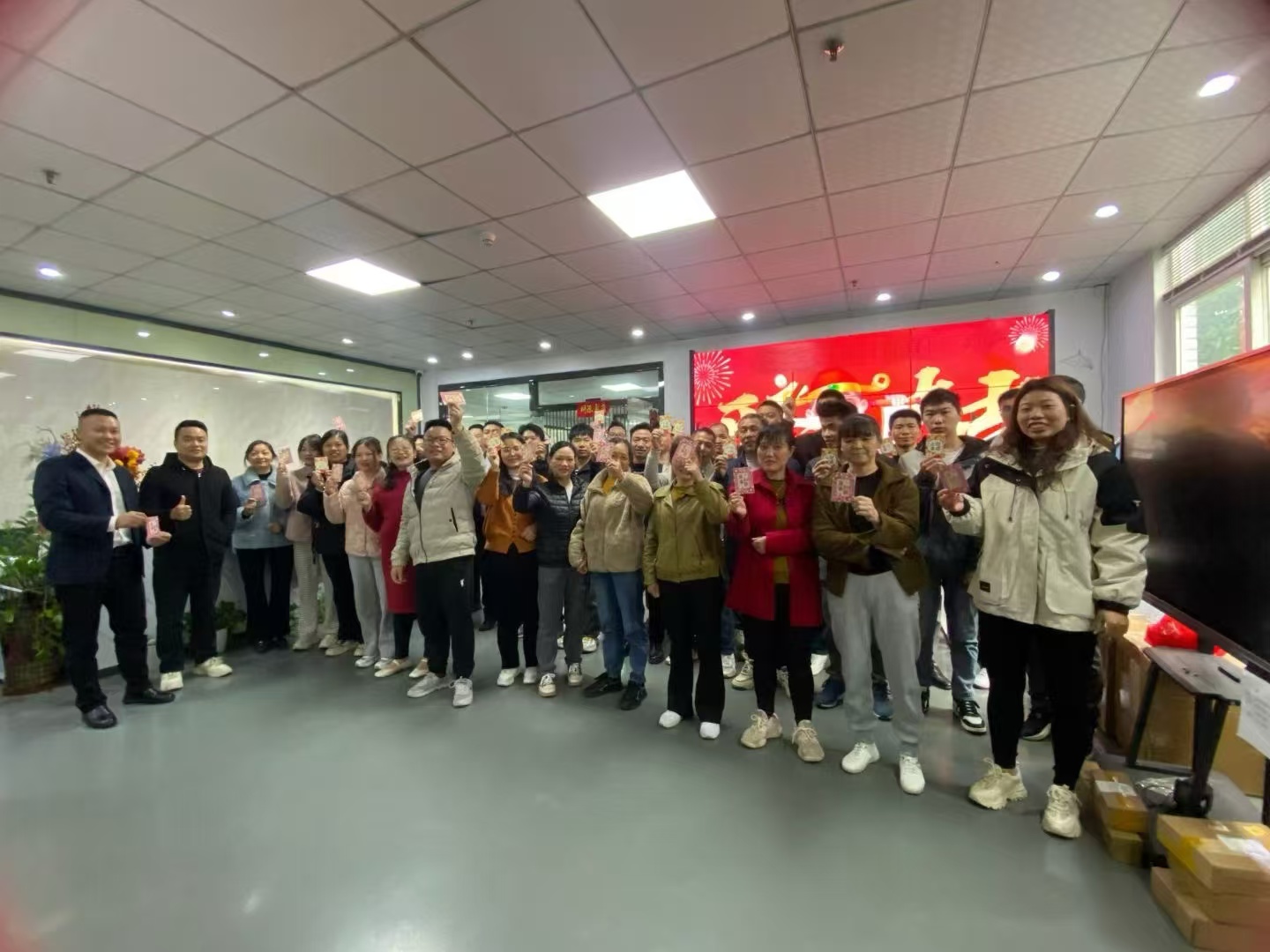 Shenzhen Cuhub avslöjar uppgraderad anläggning för att driva Smart Display Innovation